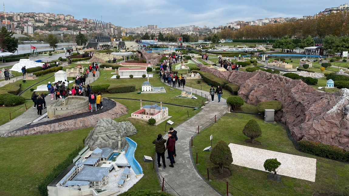 Miniatürk ve Rahmi Koç Müzesi Gezisi